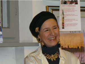 Amanda Castello: author and  founder of Paulo Parra Association